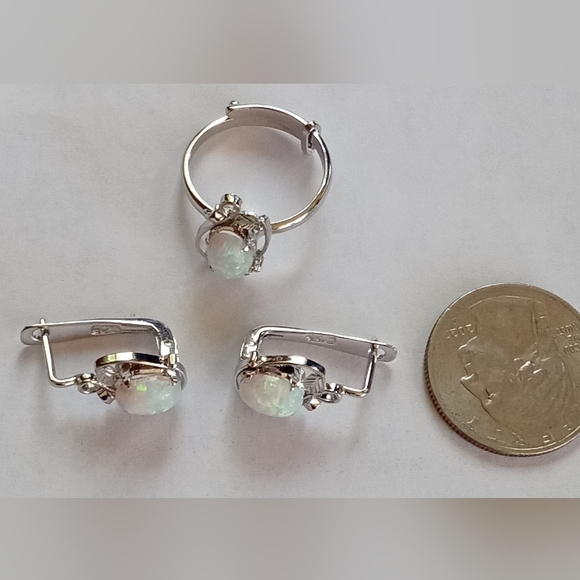 Opal Sterling Silver Adjustable Ring And Earrings Set - Picture 9 of 12
